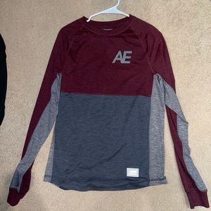 American eagle long sleeve tee